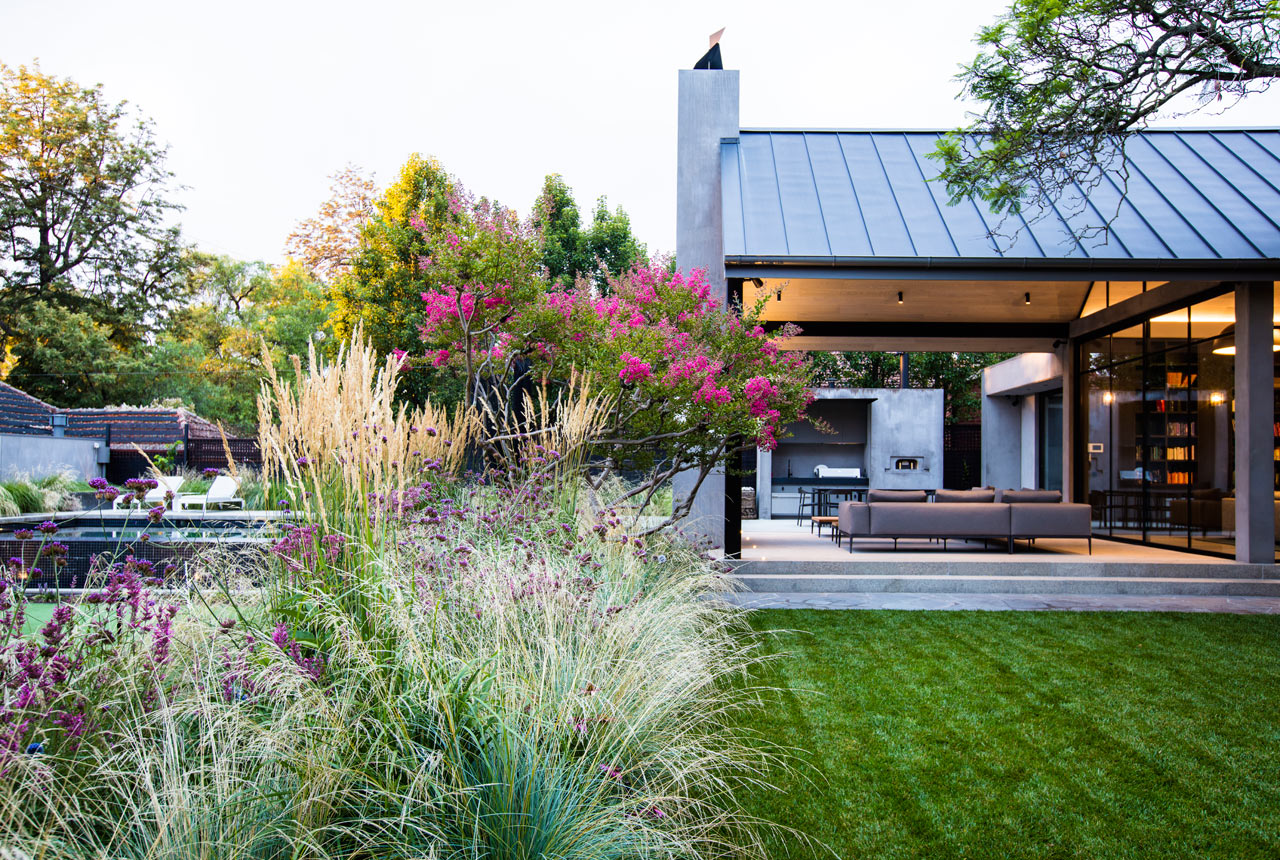 Architecture，Interior design，old mansion，modern，Vegetarian Garden，Swimming Pool，