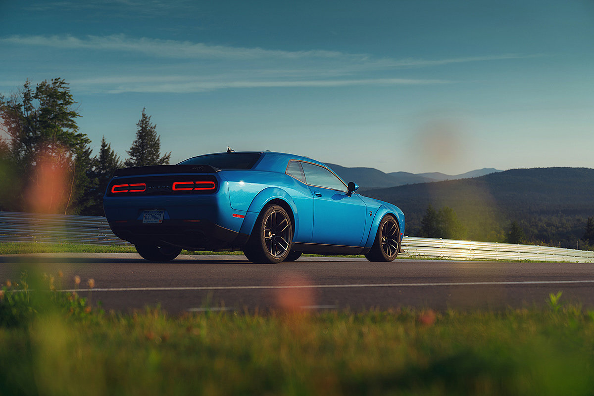 machine design，Sports car，Dodge，