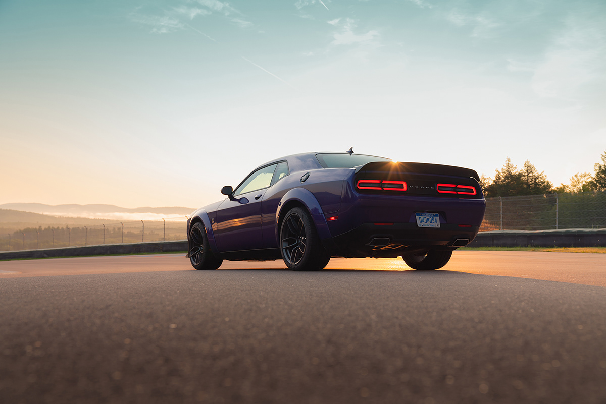 machine design，Sports car，Dodge，