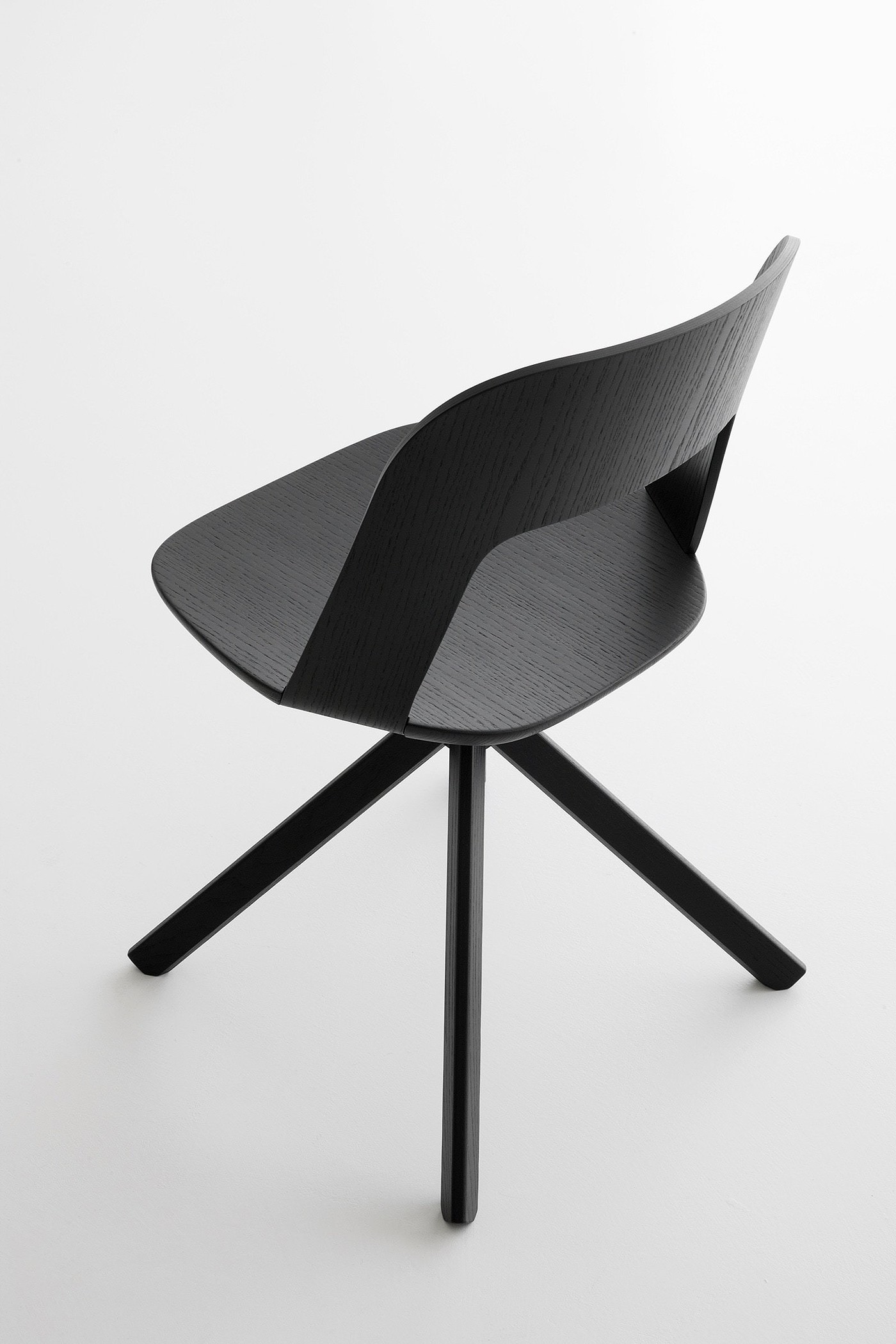 product design，furniture，chair，Bow，