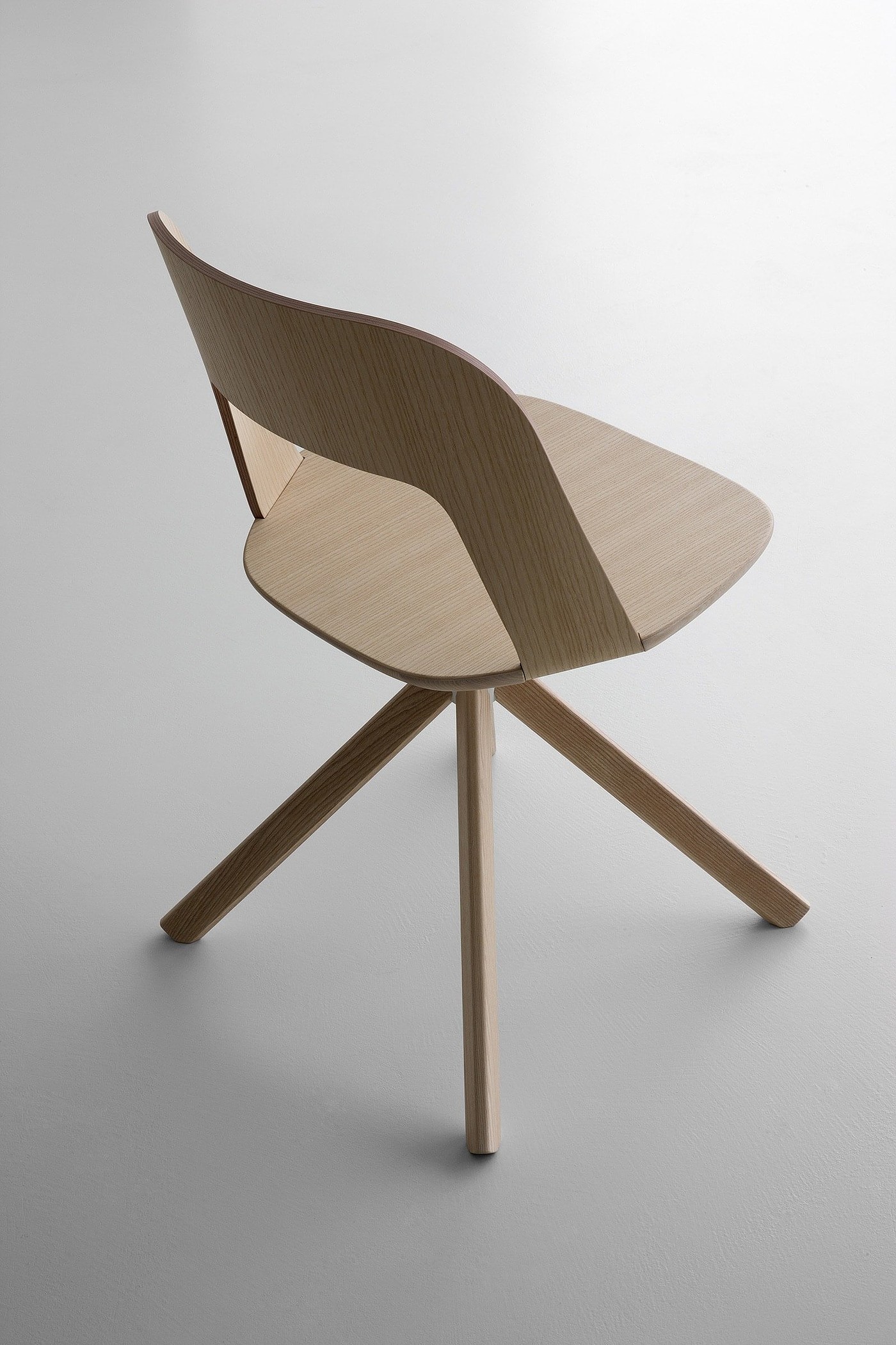 product design，furniture，chair，Bow，