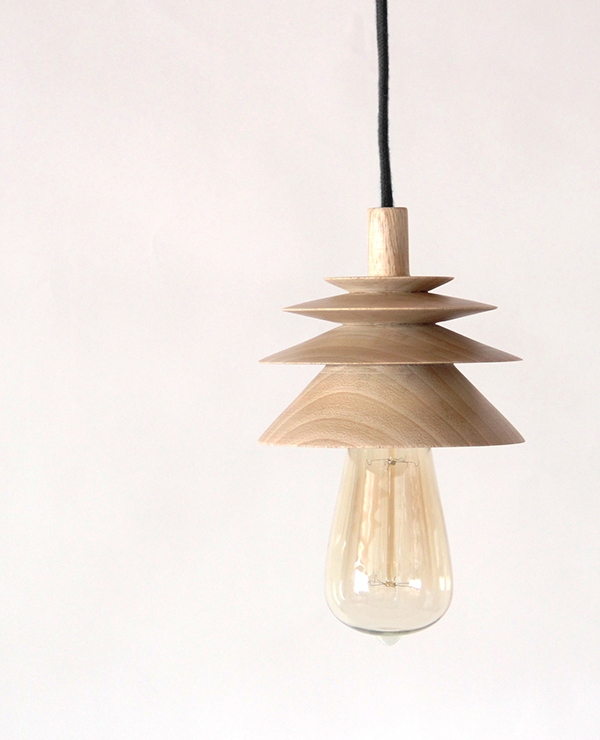 Level Lamp，a chandelier，wooden ，Mortar wood，Vintage bulb，
