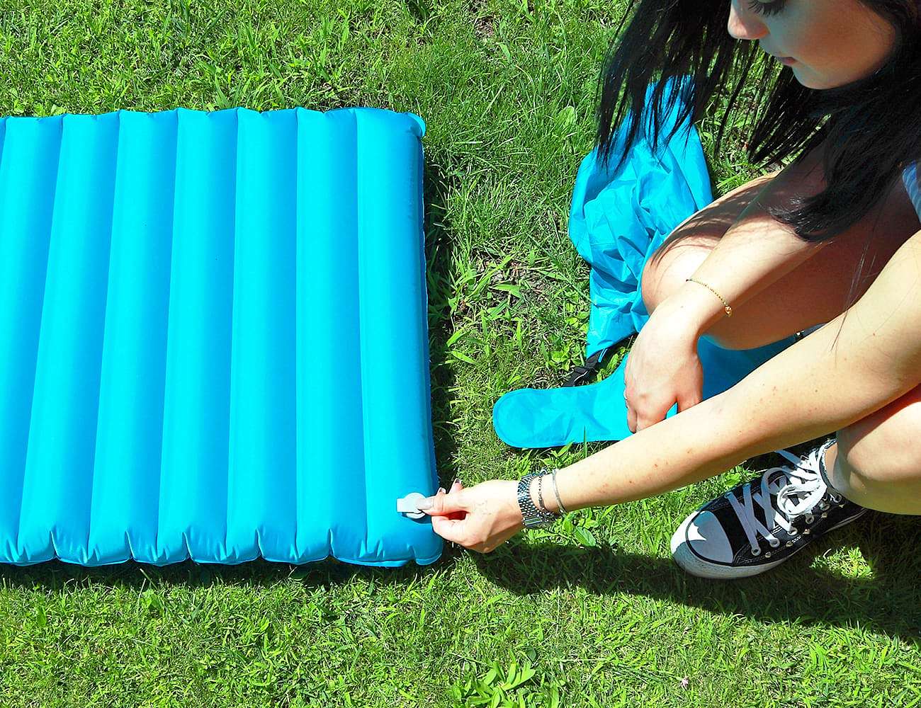 blue，mattress，inflation，outdoors，Airmeup，