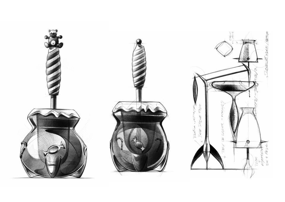 Hand drawing，Line，Pencil manuscript，black and white，Line drawing，fluent，Product feeling，household electrical appliances，Hand drawn car，Hand drawn vehicle，Hand drawn motorcycle，Vacuum cleaner，Withdraw deliberation，Modeling comparison，Shower，Watering can，Helmet，chair，handle，details，curved surface，Advanced surface，