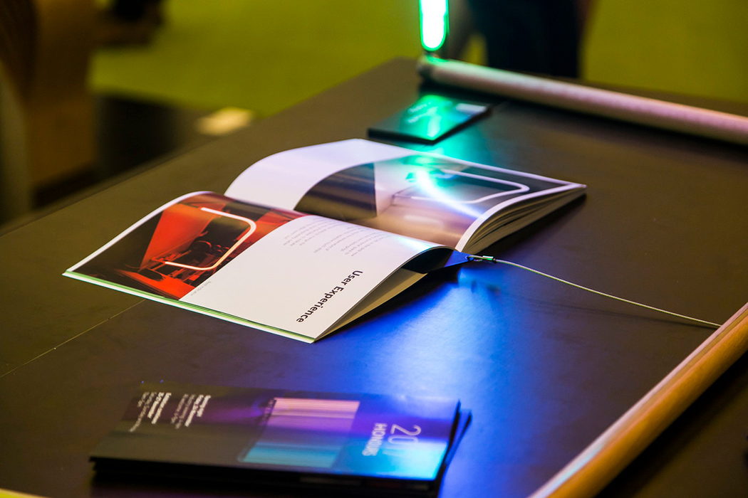 industrial design，product design，lamps and lanterns，F.LUX，