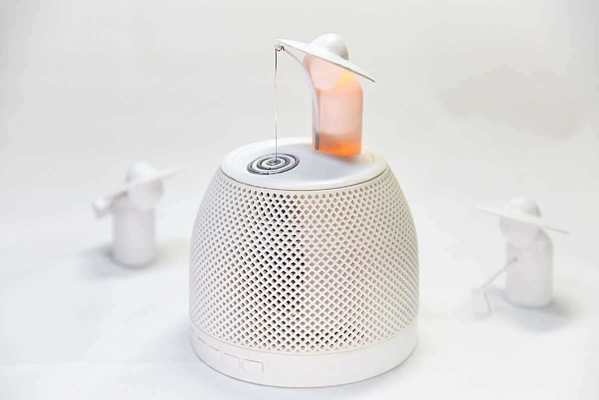 Warm light，white，Bluetooth Speaker ，Atmosphere lamp，Company / accompany，