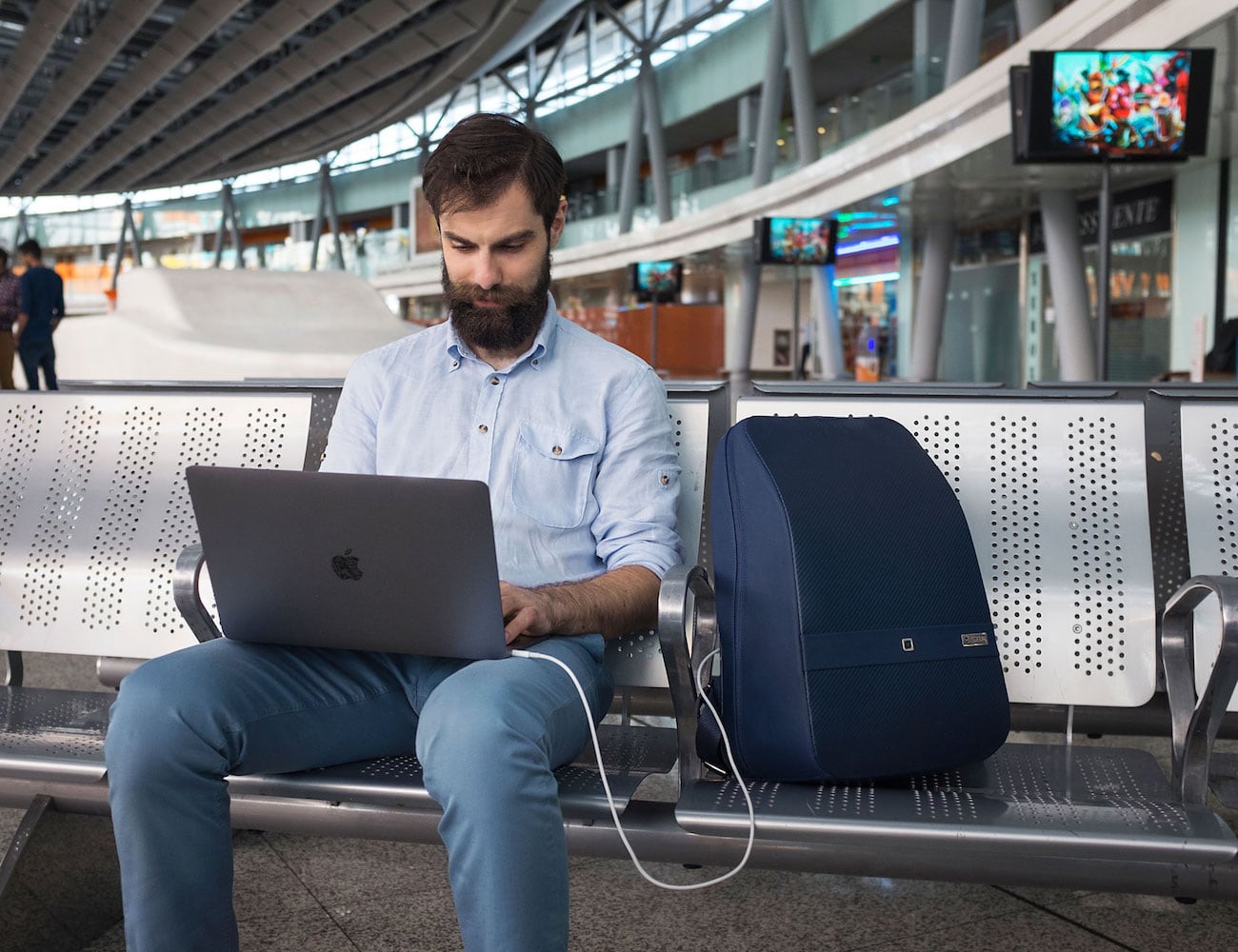 Backpack design，Smart carbon fiber bag，Lumzag，