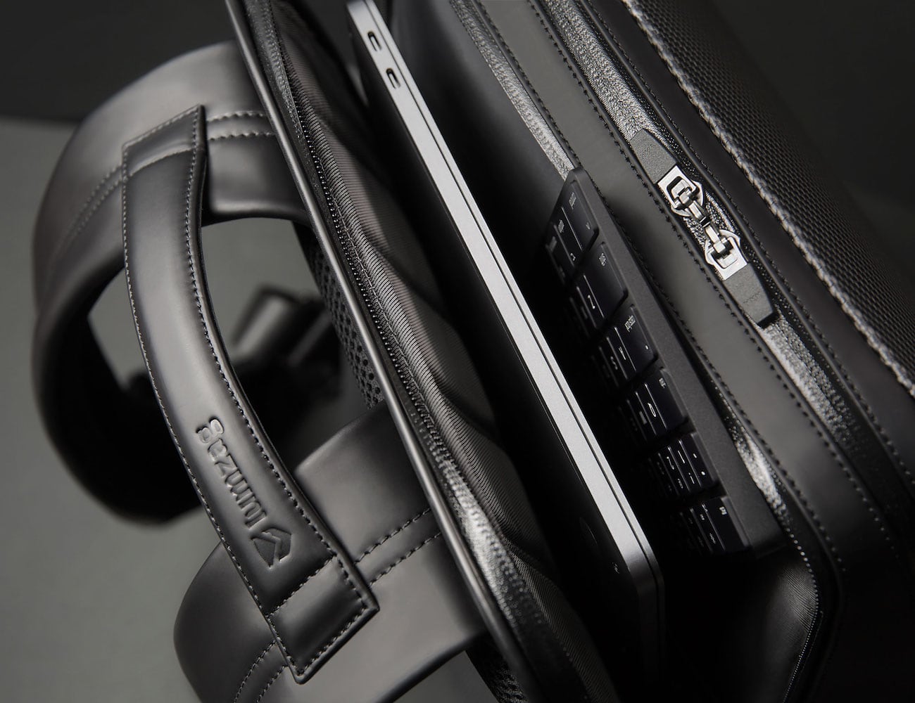 Backpack design，Smart carbon fiber bag，Lumzag，