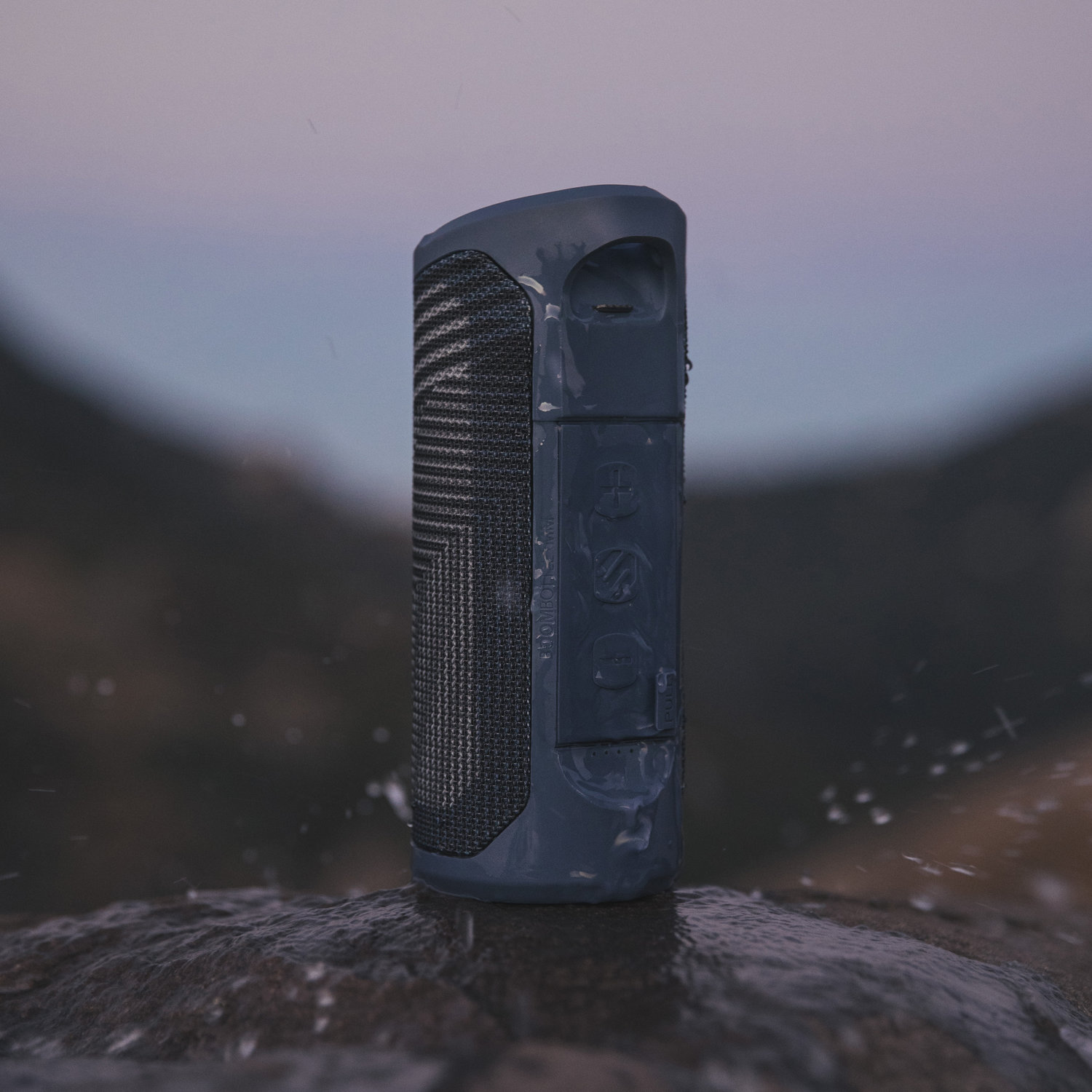 packing design，product design，industrial design，Bluetooth，sound，CMFG，Shocks，Lifestyle design，