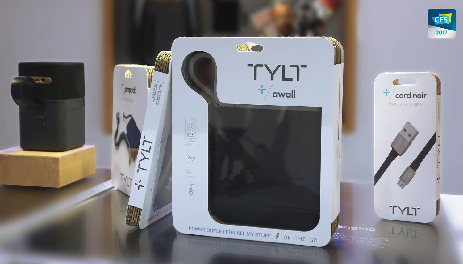 packing design，industrial design，CMFG，Lifestyledesig，thin，sound，portable battery，portable source，