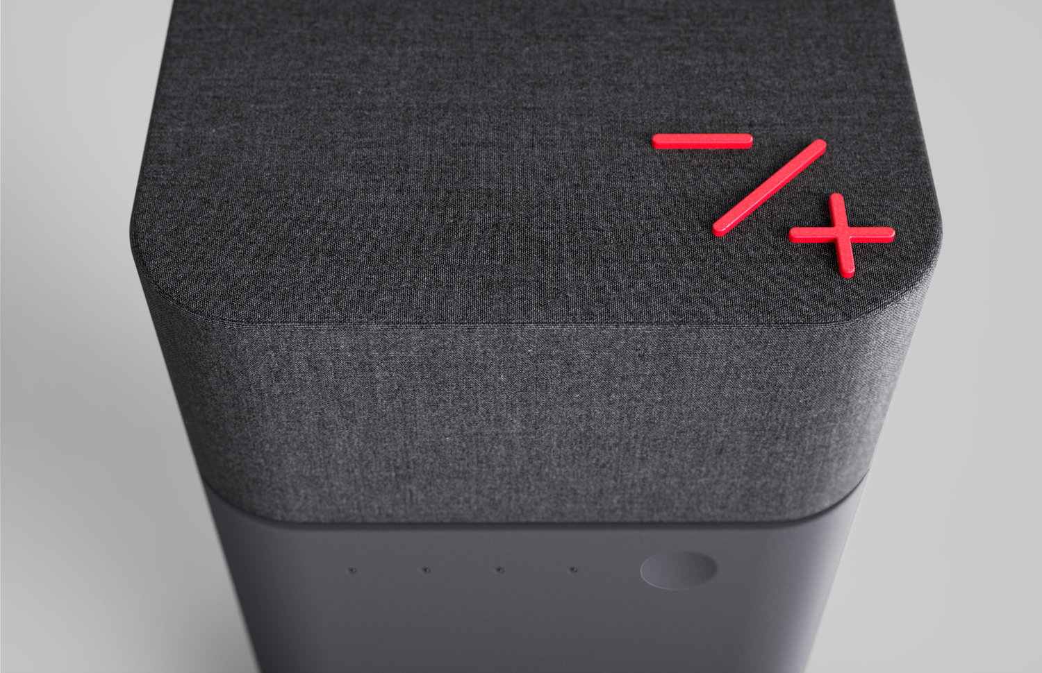 packing design，industrial design，CMFG，Lifestyledesig，thin，sound，portable battery，portable source，