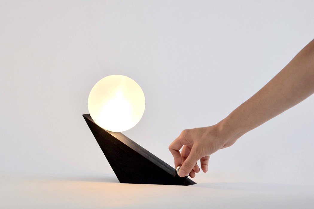 Lighting，Are switch，Seesaw，