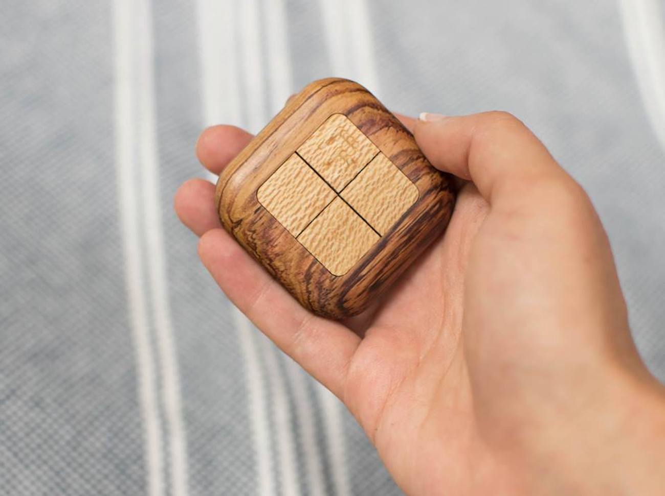 Turn Touch Wood，controller，woodiness，