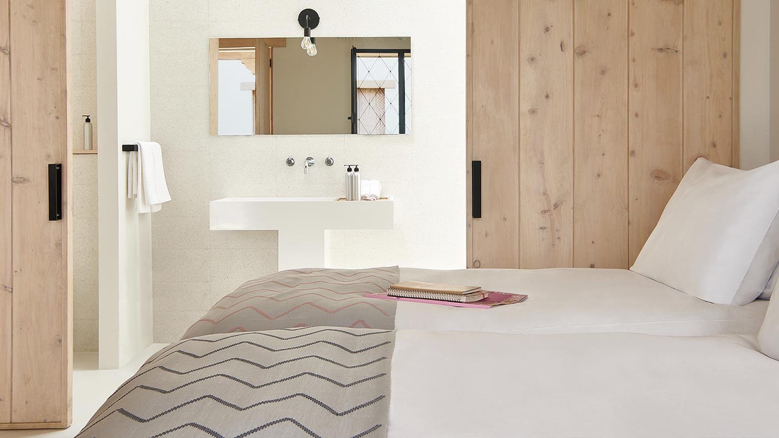 originality，Sanitary ware，water tank，PILA，