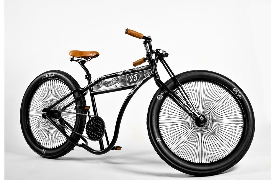 Retro light，convenient，traffic，product design，