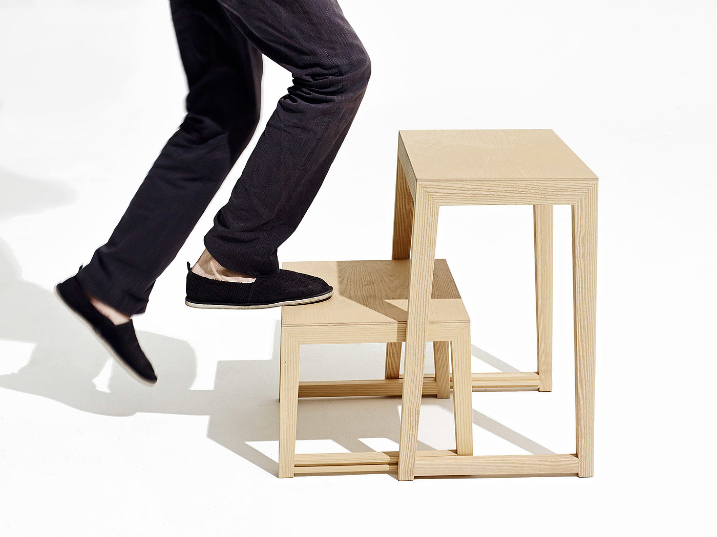 THEN，Bench，woodiness，