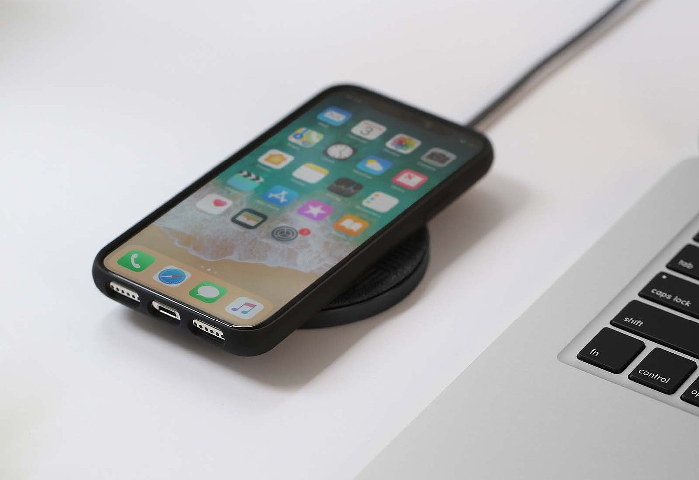 Minimalism，wireless charger ，Drop Wireless，