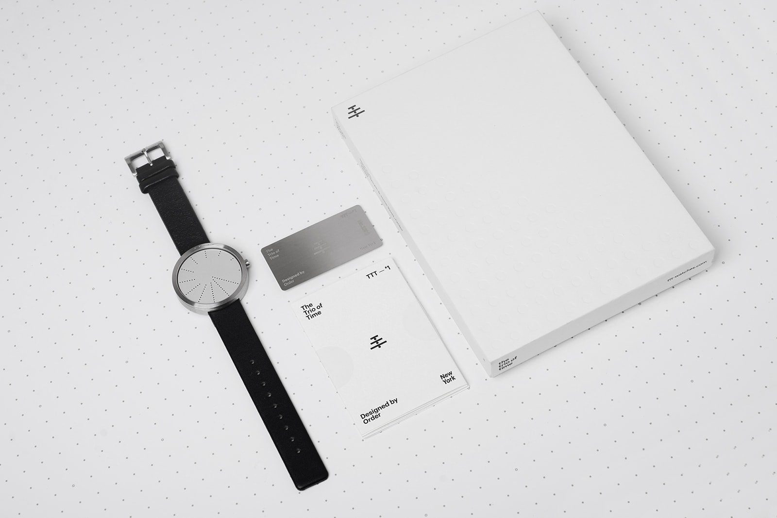 product design，industrial design，Leatherwear，gules，white，black，Wristwatch，Wrist watch，surface，