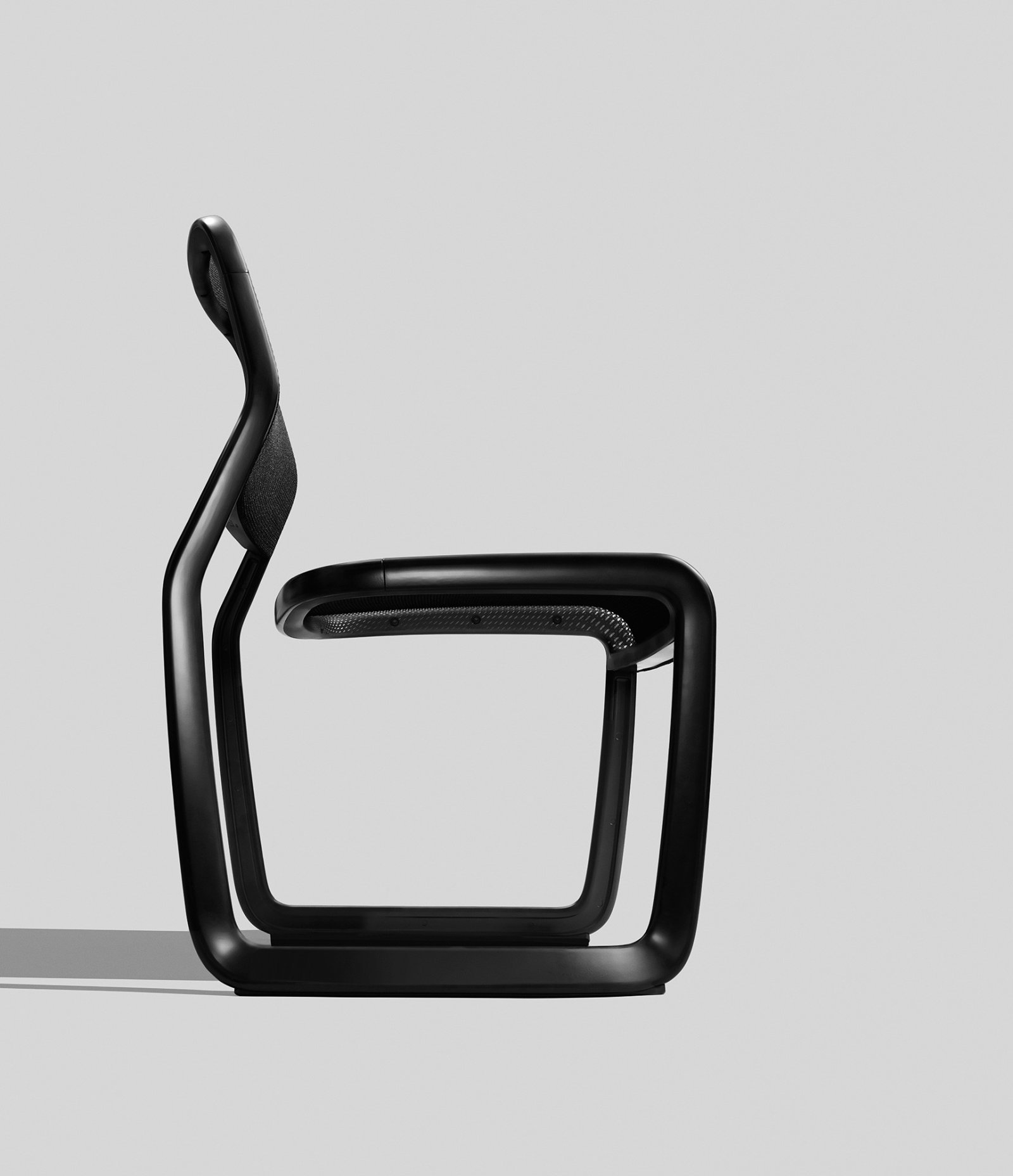 椅子,创新现代设计,黑色,白色,简洁,工业设计,产品设计