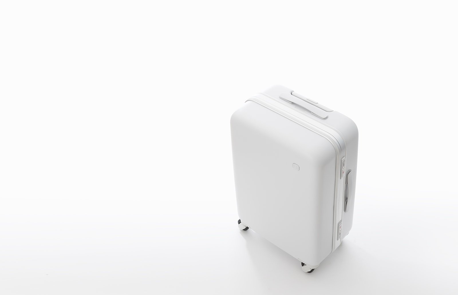 Aluminium，Minimalist，Simplicity，suitcase，Plus Minus Zero，travel，trunk，go out，