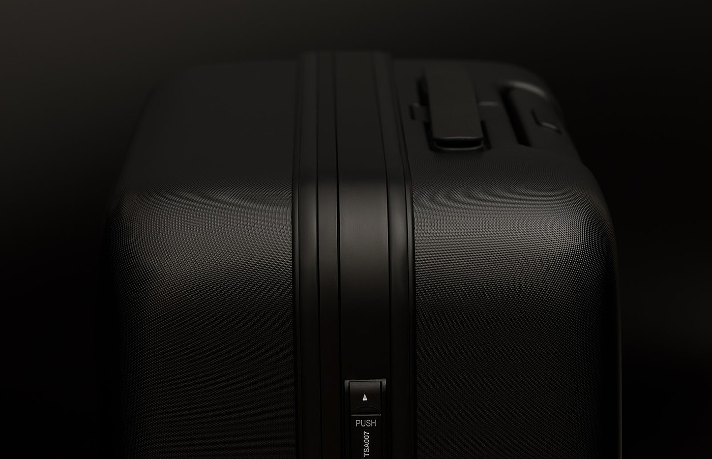 Aluminium，Minimalist，Simplicity，suitcase，Plus Minus Zero，travel，trunk，go out，