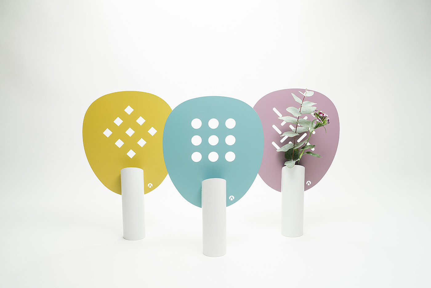 Purple yellow blue，Illustration，vase，Creative lamps，Minimalist，ball，Table lamp design，Moon，Lamp design，golden，Hexagonal prism，Bionics Design ，hive，Household products，Key chain，