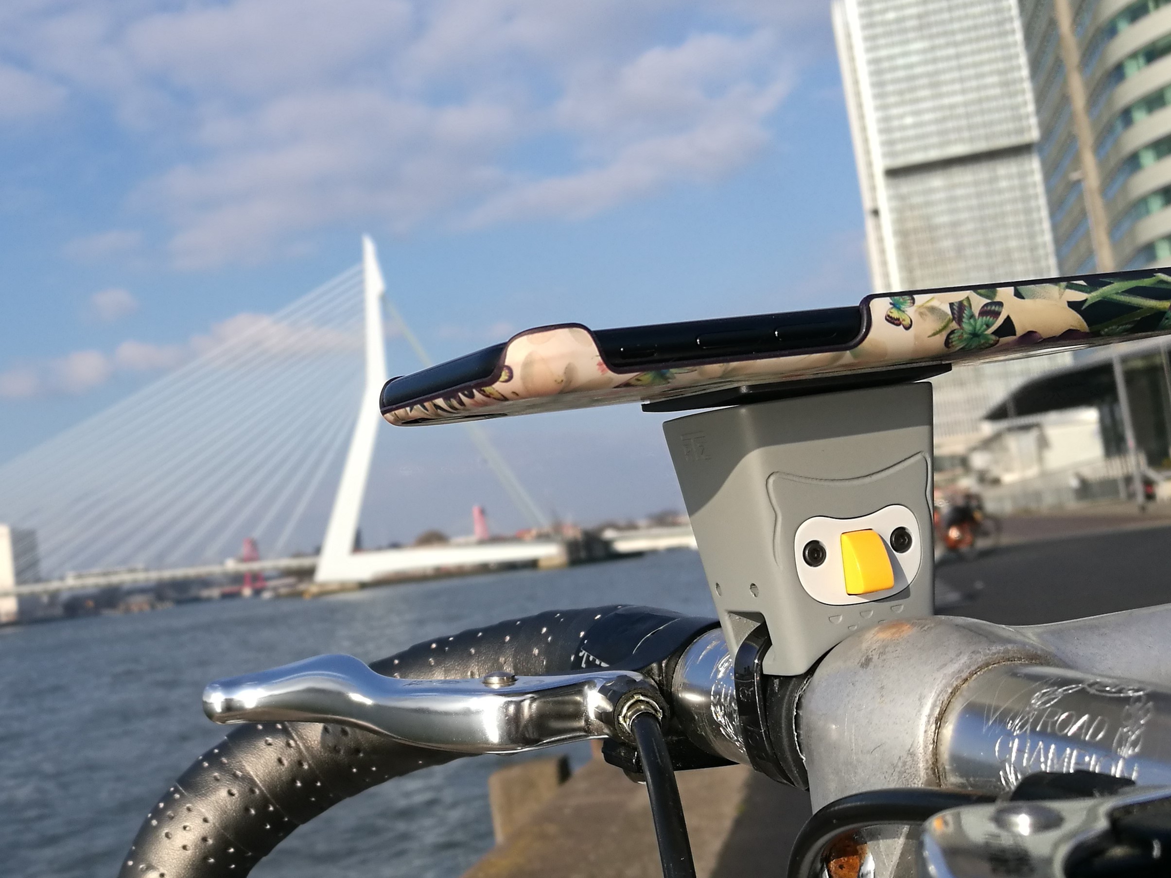 Owlstand，Mobile phone bracket，Digital accessories，2018 red dot award，