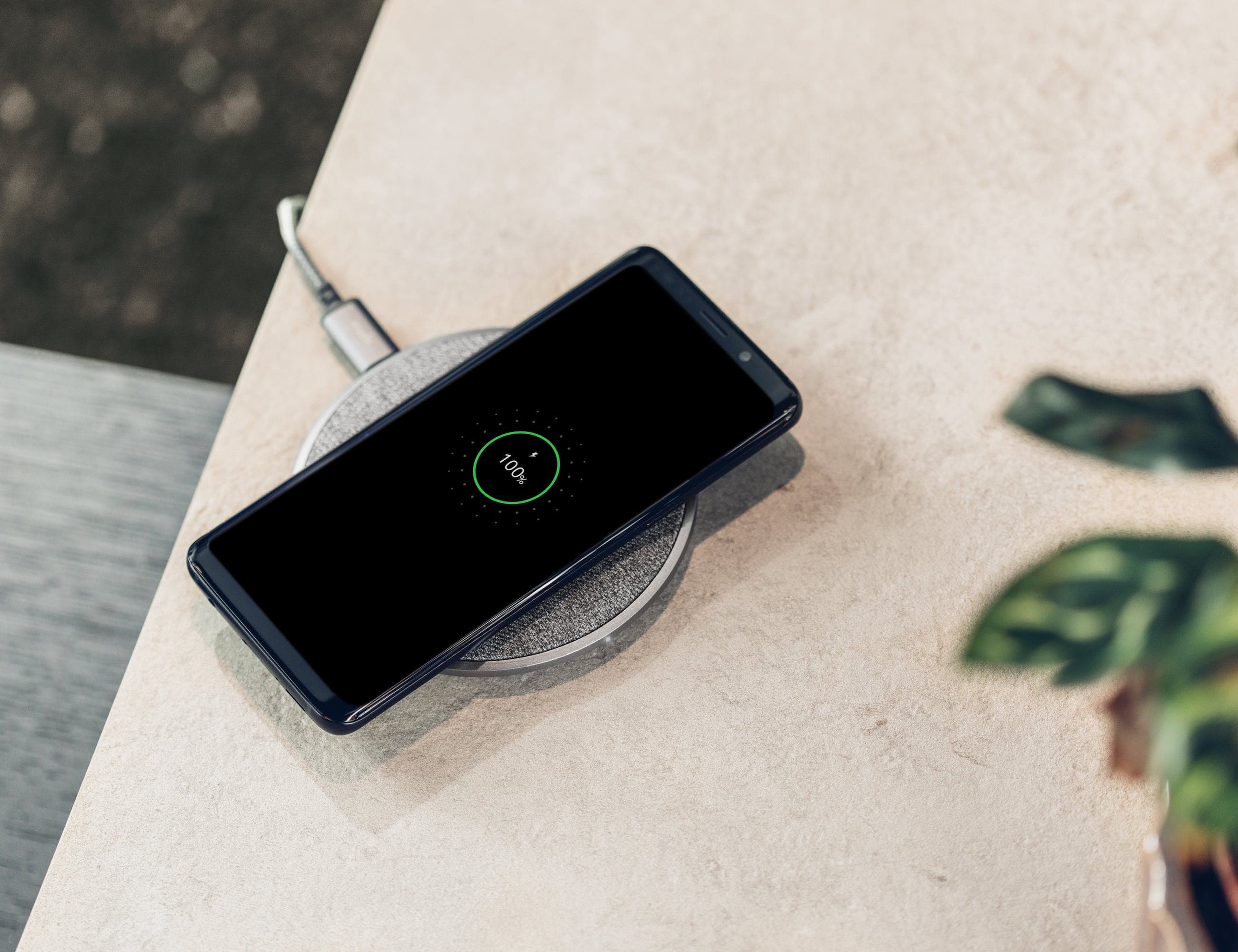 Apple，Android，Eight Q，Moshi，parts，charge，mobile phone，