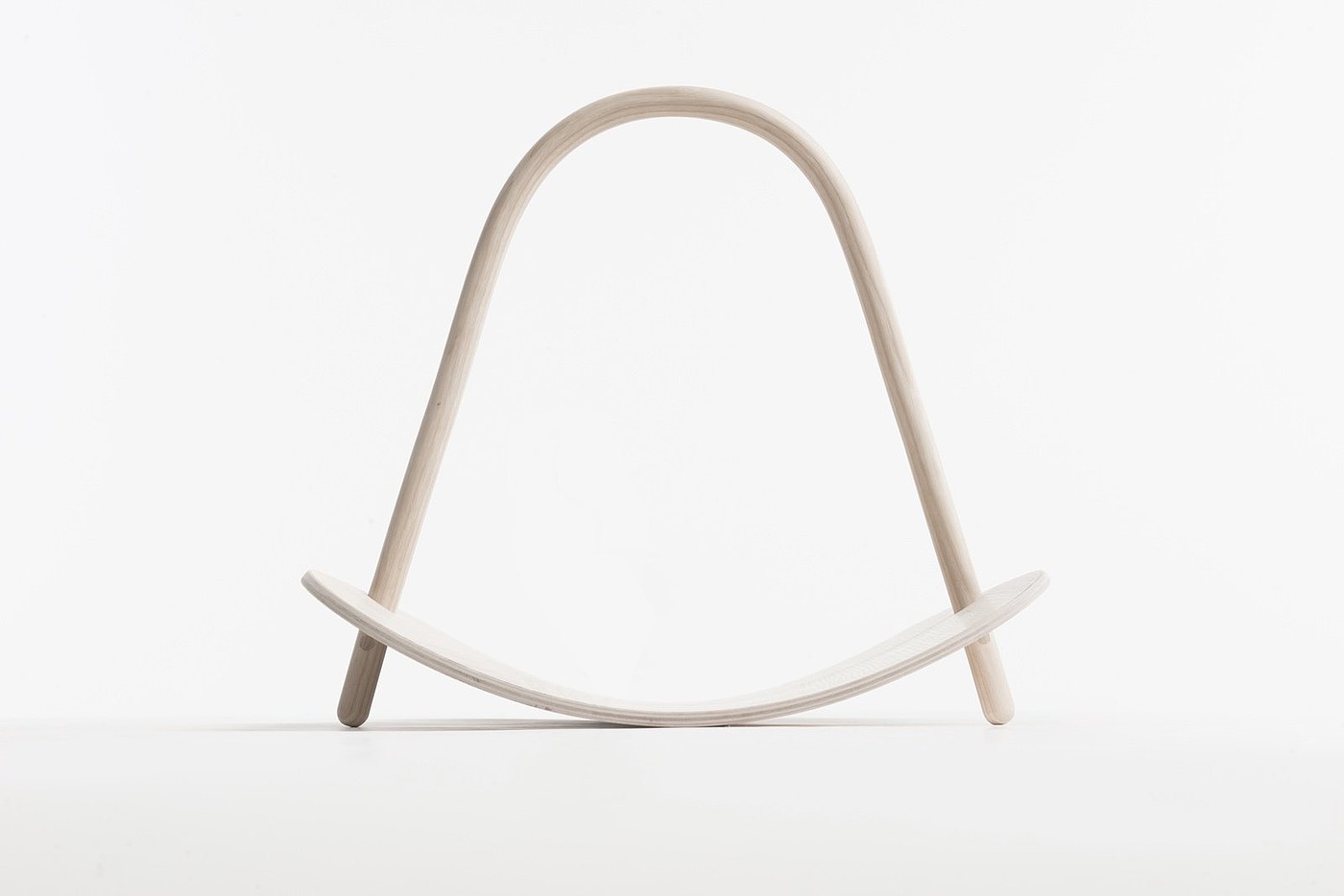 layer，product design，industrial design，Minimalist，Walnut，oak，Minimalist，Basket，