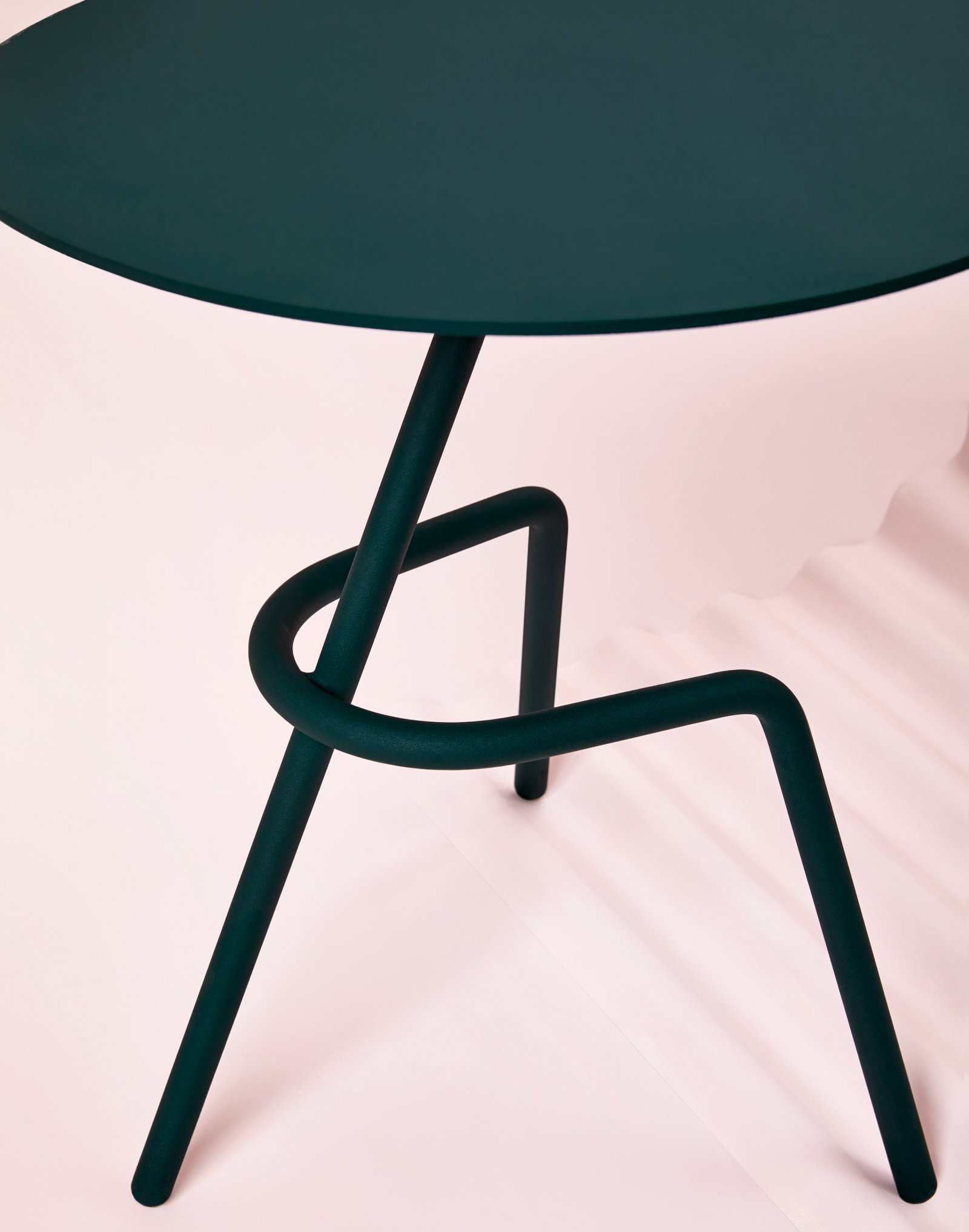 product design，industrial design，Minimalist，Baroque style，furniture，