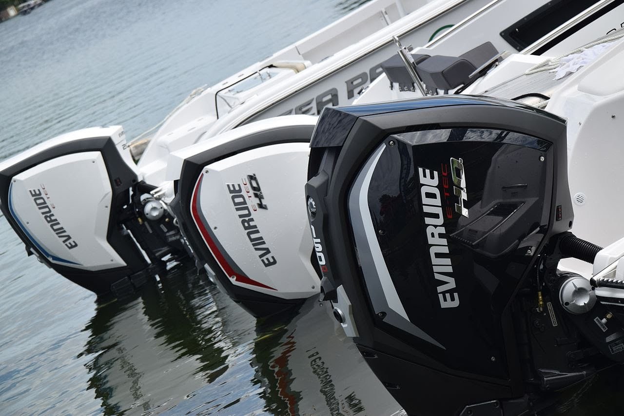 Outboard engine，tool，product design，2018 red dot award，