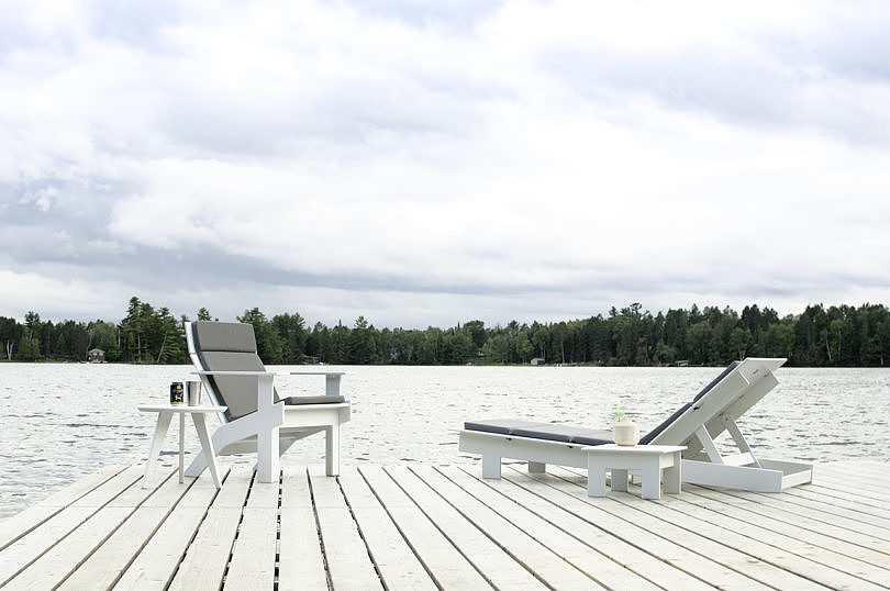 Lollygagger，chair，outdoors，furniture，Recyclable plastics，