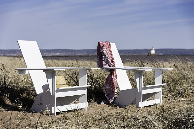 Lollygagger，chair，outdoors，furniture，Recyclable plastics，