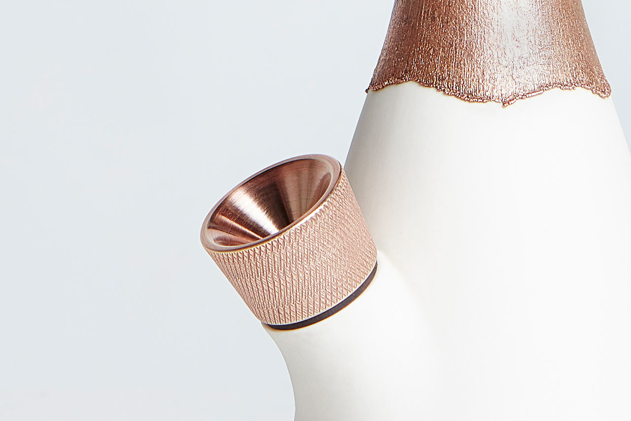 Williamson，Caroline，Voong，vase，electroforming，Castor Design，