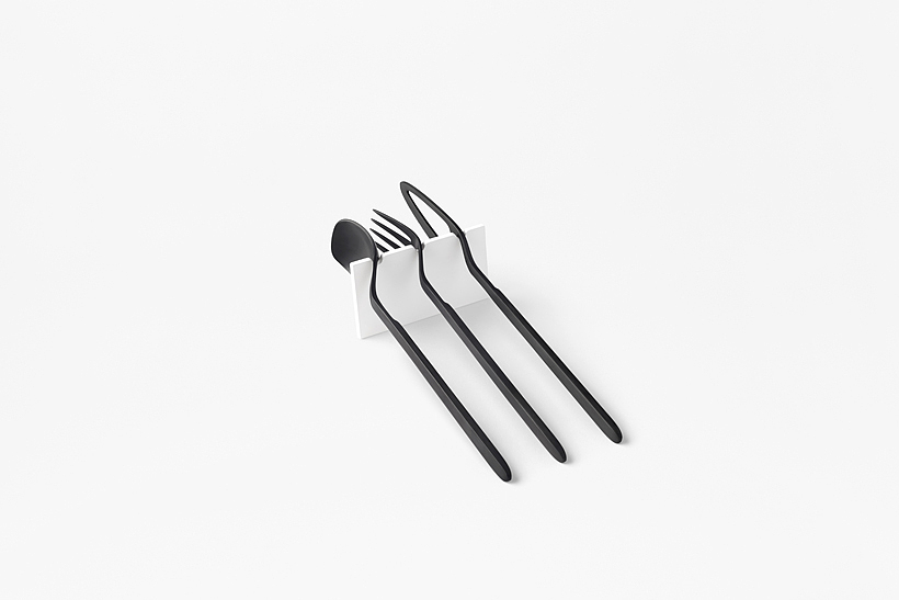 tableware，