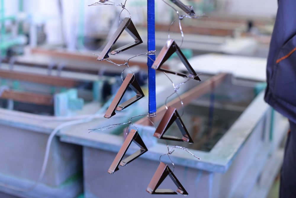 decorate，stable，Bottle opener，triangle，