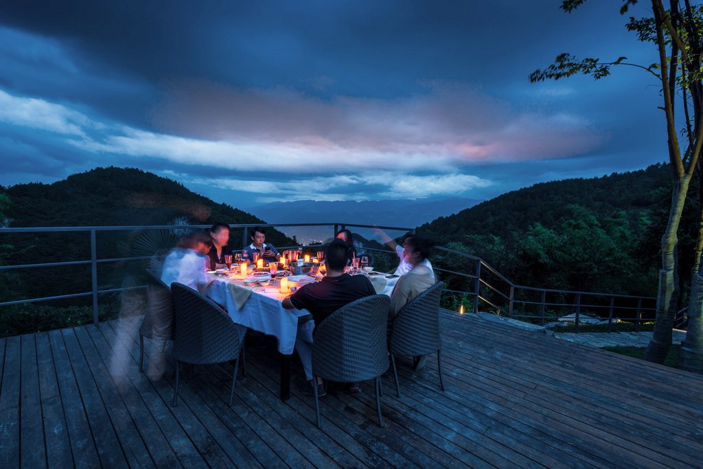 high-end, sophisticated and classy，high-grade，restaurant，communal facilities，Architecture，History and Modernity，bamboo weaving，handicraft，Cultural creation，history，Traditional handicraft，Landscape reconstruction，