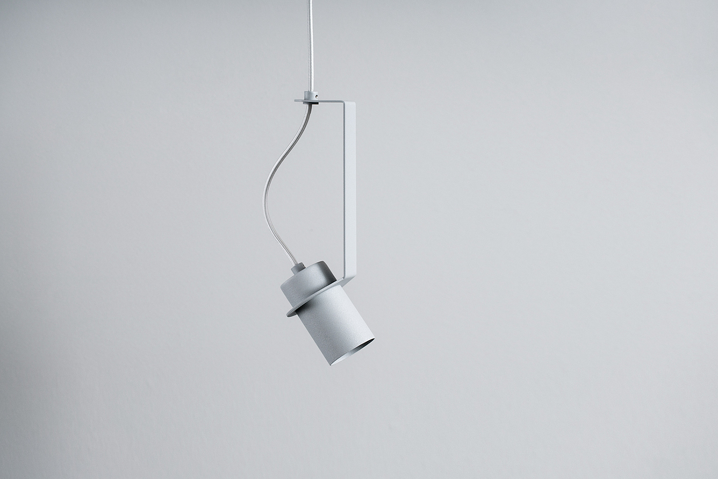 Dan Vakhrameyev，Lighting，a chandelier，steel，