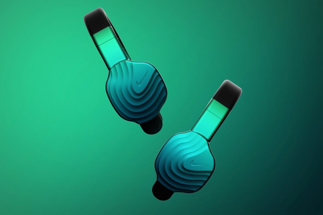 Yan qiangao，headset，motion，