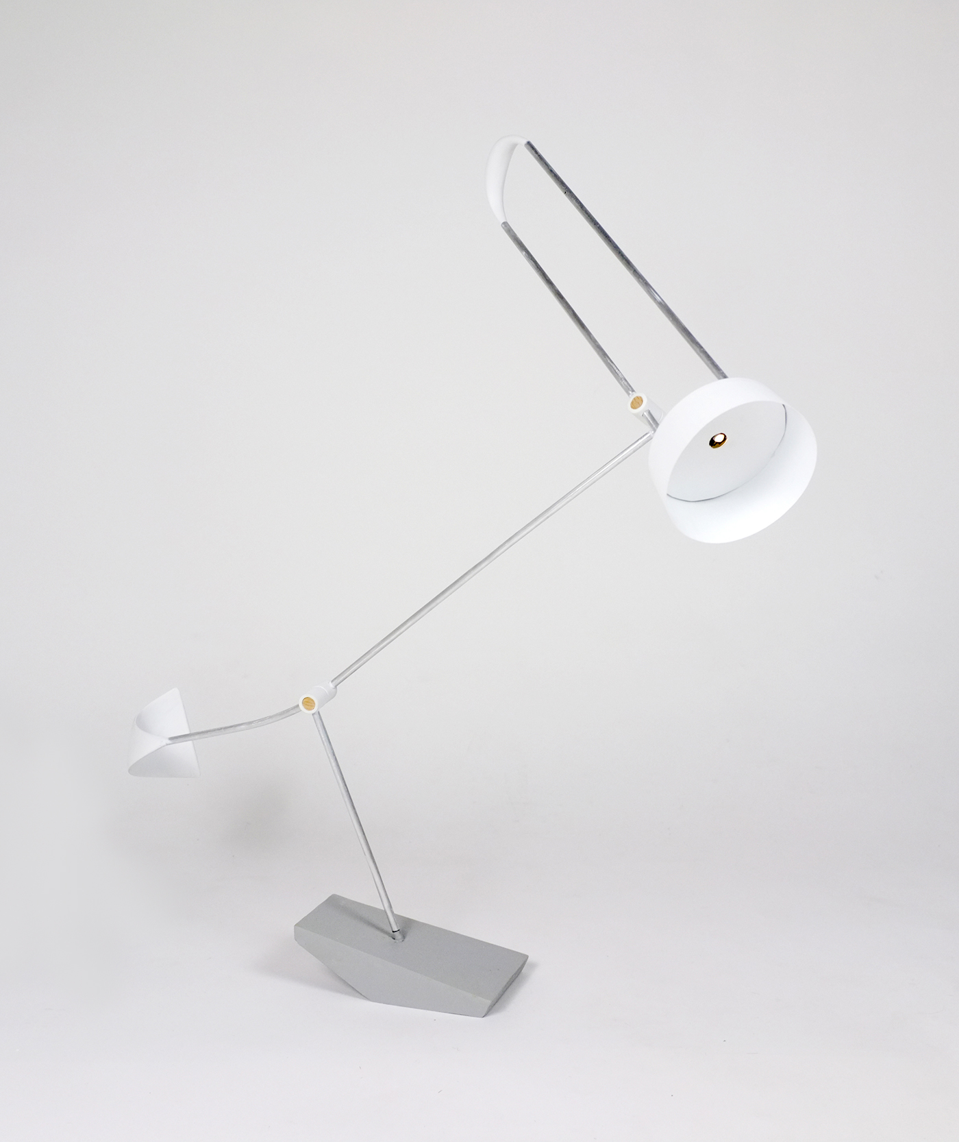 furniture design ，product design，industrial design，interest，to work in an office，Desk lamp，
