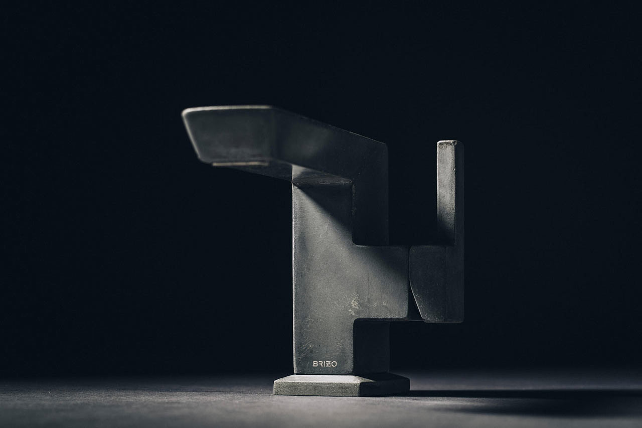 water tap，concrete，Brizo Vettis，