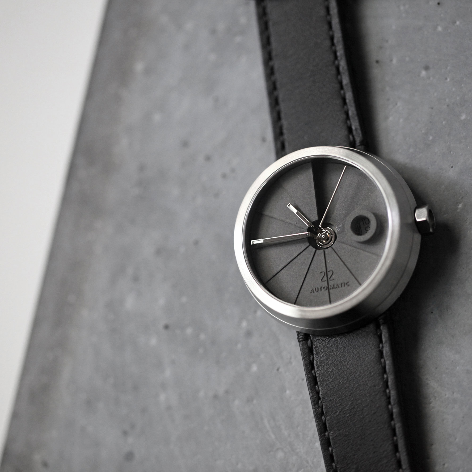 black，Minimalist，Wrist watch，22 Design，