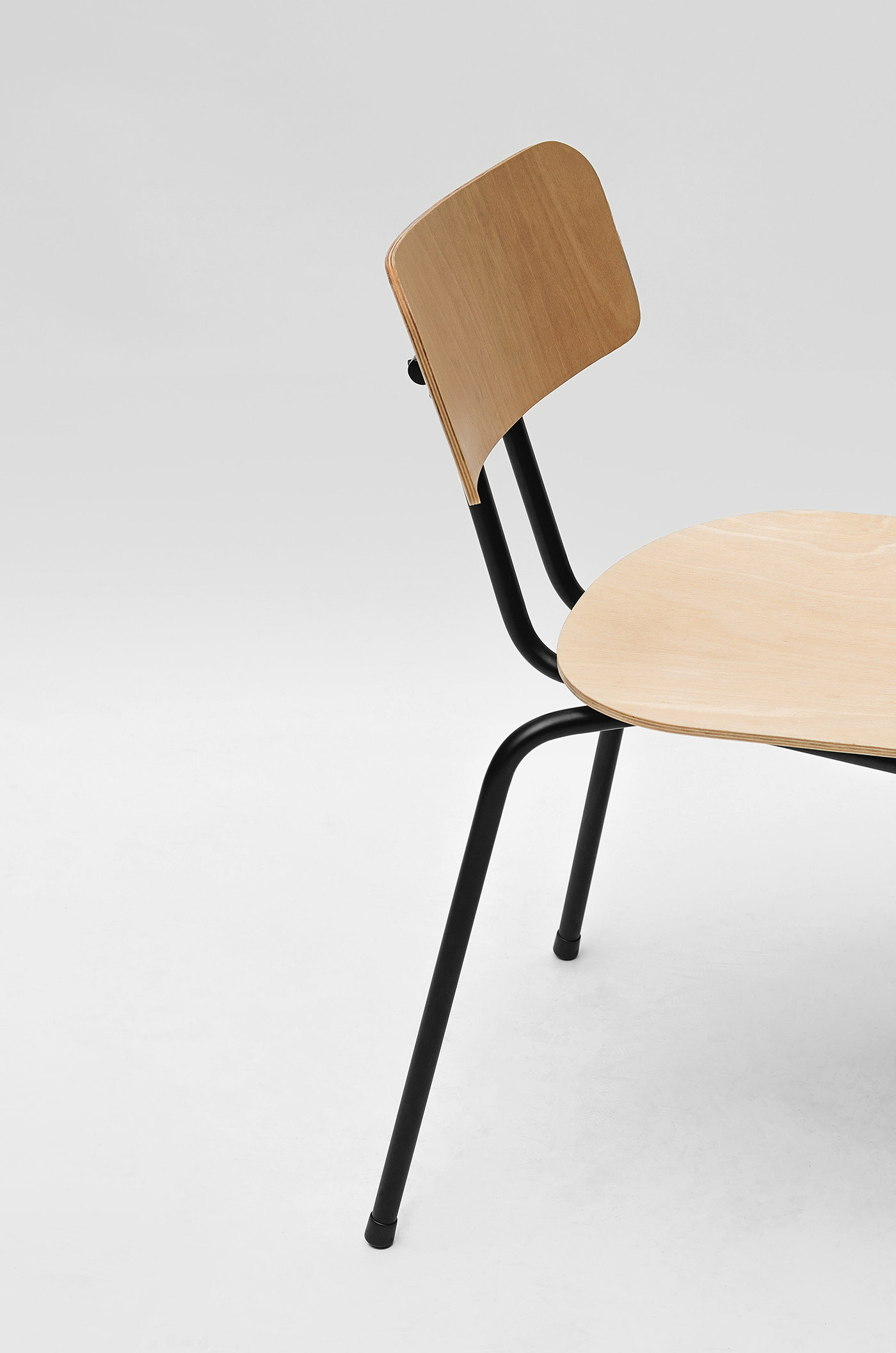 Minimalist，stable，balance，chair，