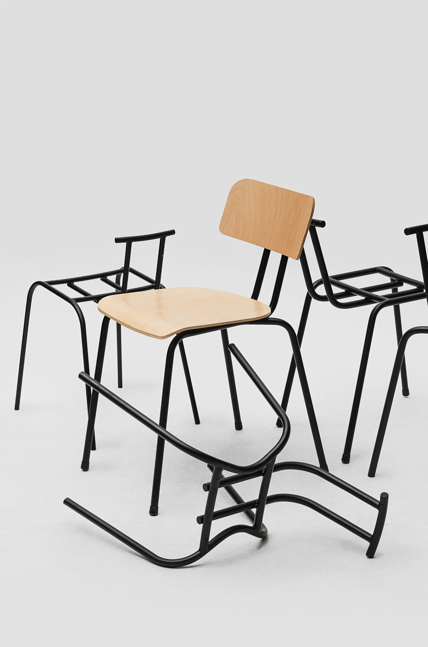 Minimalist，stable，balance，chair，