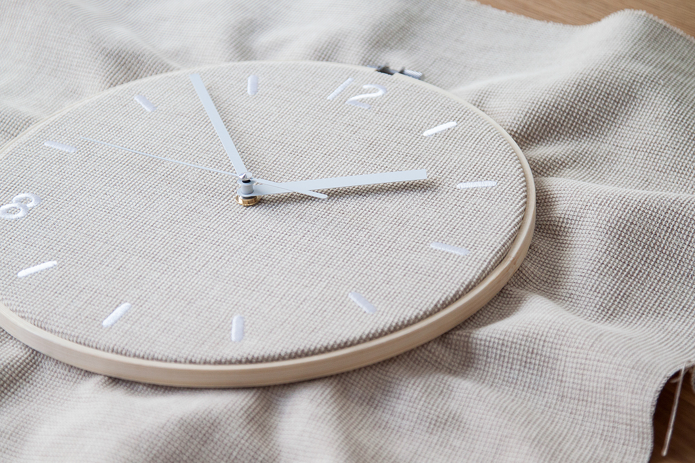 environment protection，Up，Fabric Clock，