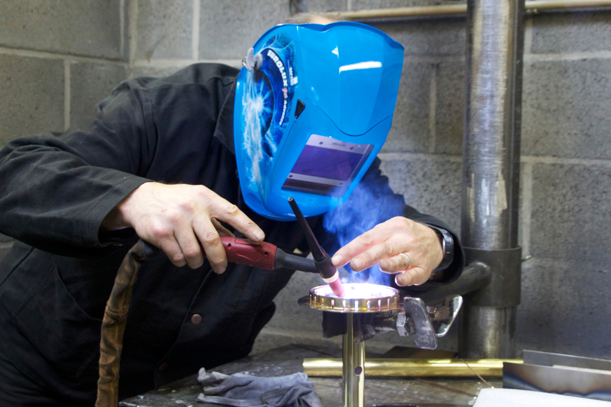 Limited edition，LED lamp，brass，Glass，nylon，