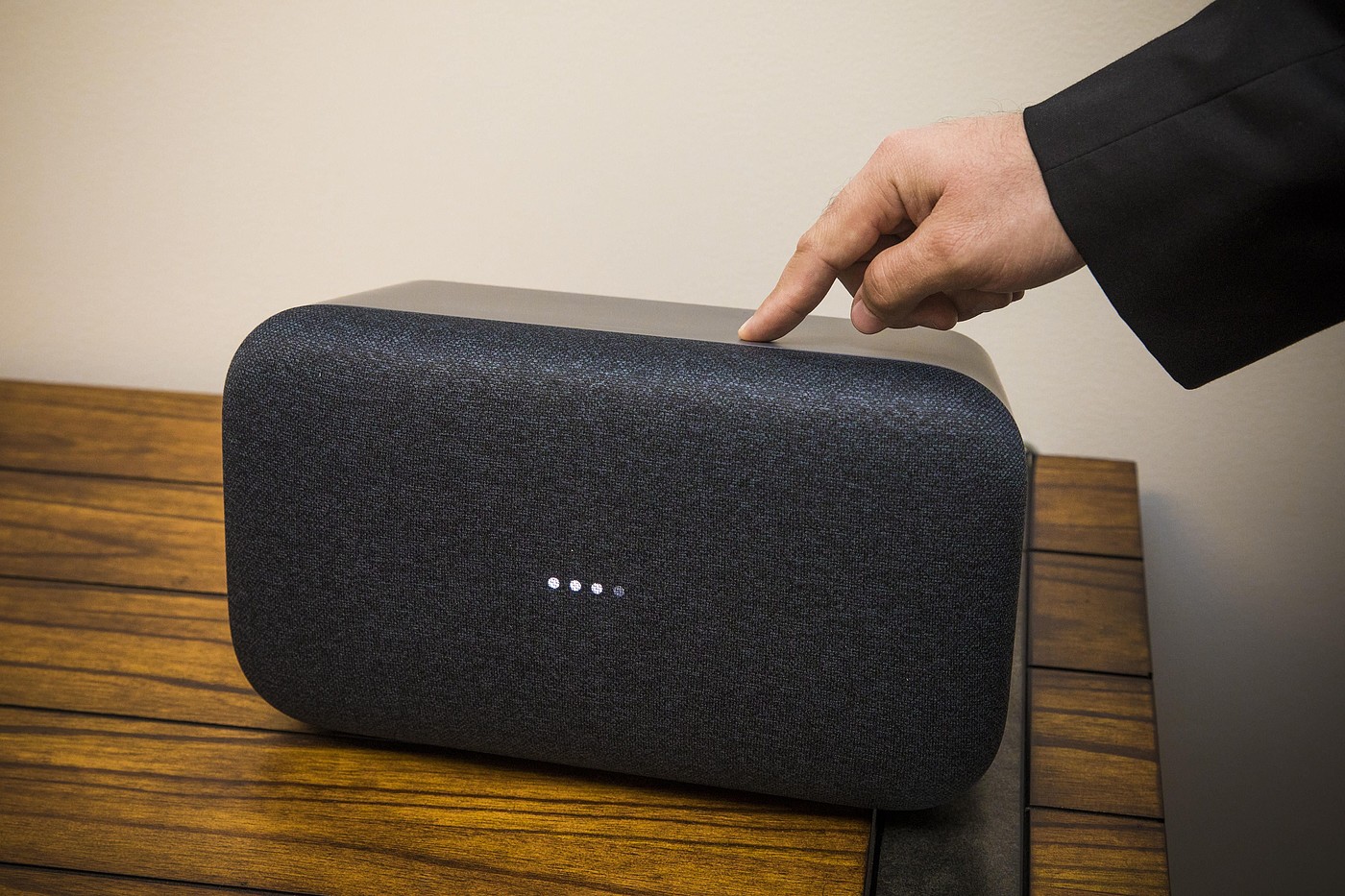 loudspeaker box，Digital，product design，2018 red dot award，