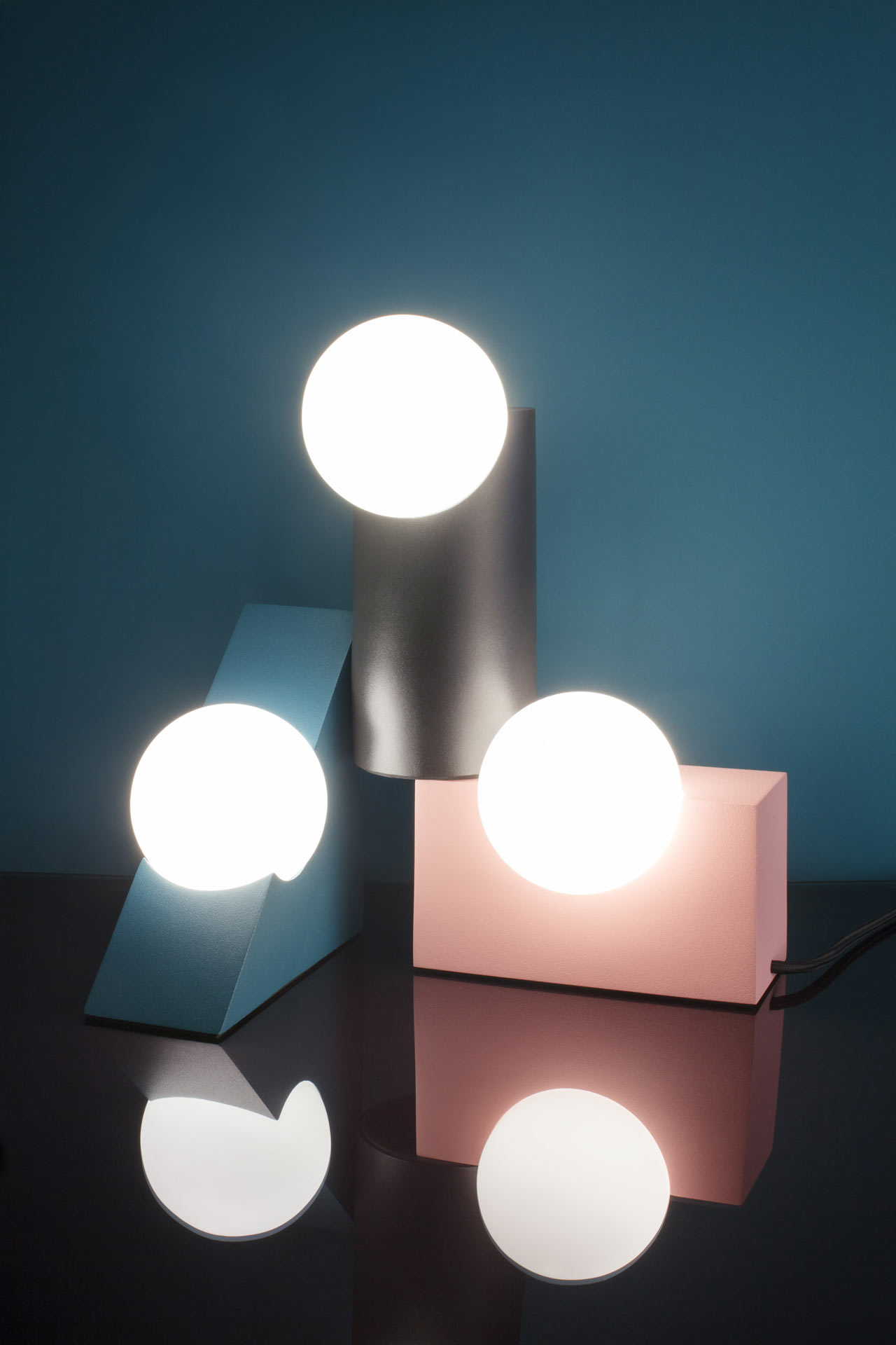 now，product design，industrial design，Art，lamps and lanterns，lamp，