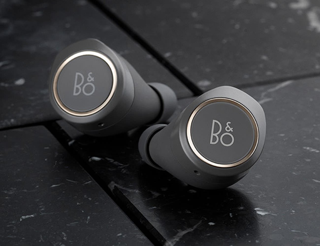 Limited edition，black，wireless，headset，True，Bang＆Olufsen E8，