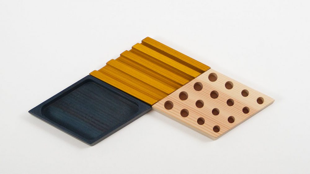 Receive，to work in an office，desktop，here，